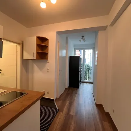 Appartamento Ferienwohnung Oder Montagewohnung In Koblenz 1 Og *
